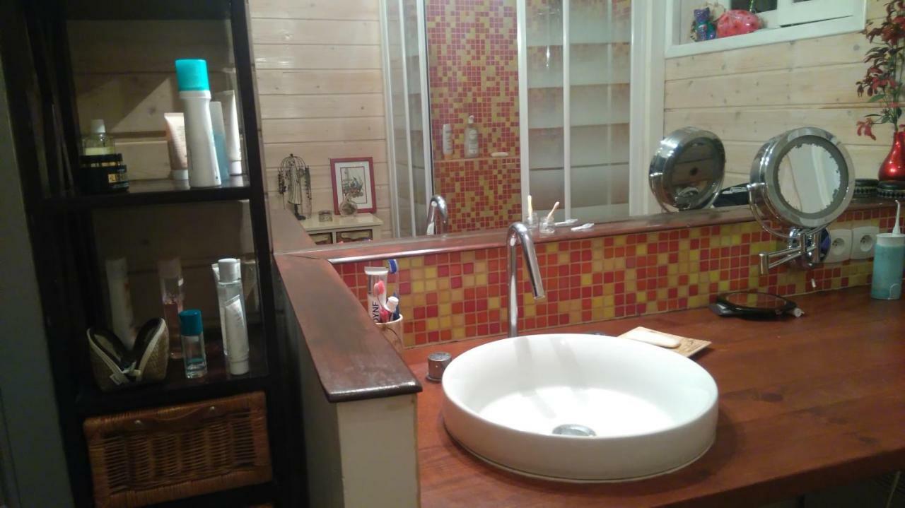 Chambre Privee Chez Un Particulier Saint-Sébastien-sur-Loire المظهر الخارجي الصورة